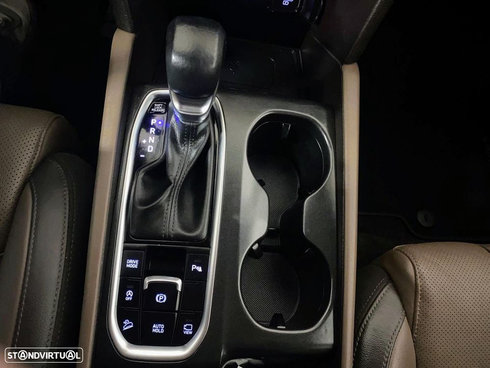 Hyundai Santa Fe 2.2 CRDi Premium - 38