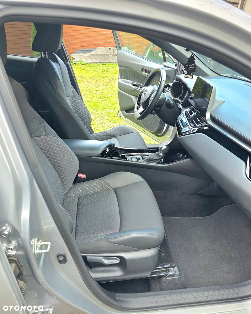Toyota C-HR 1.8 Hybrid Executive - 13
