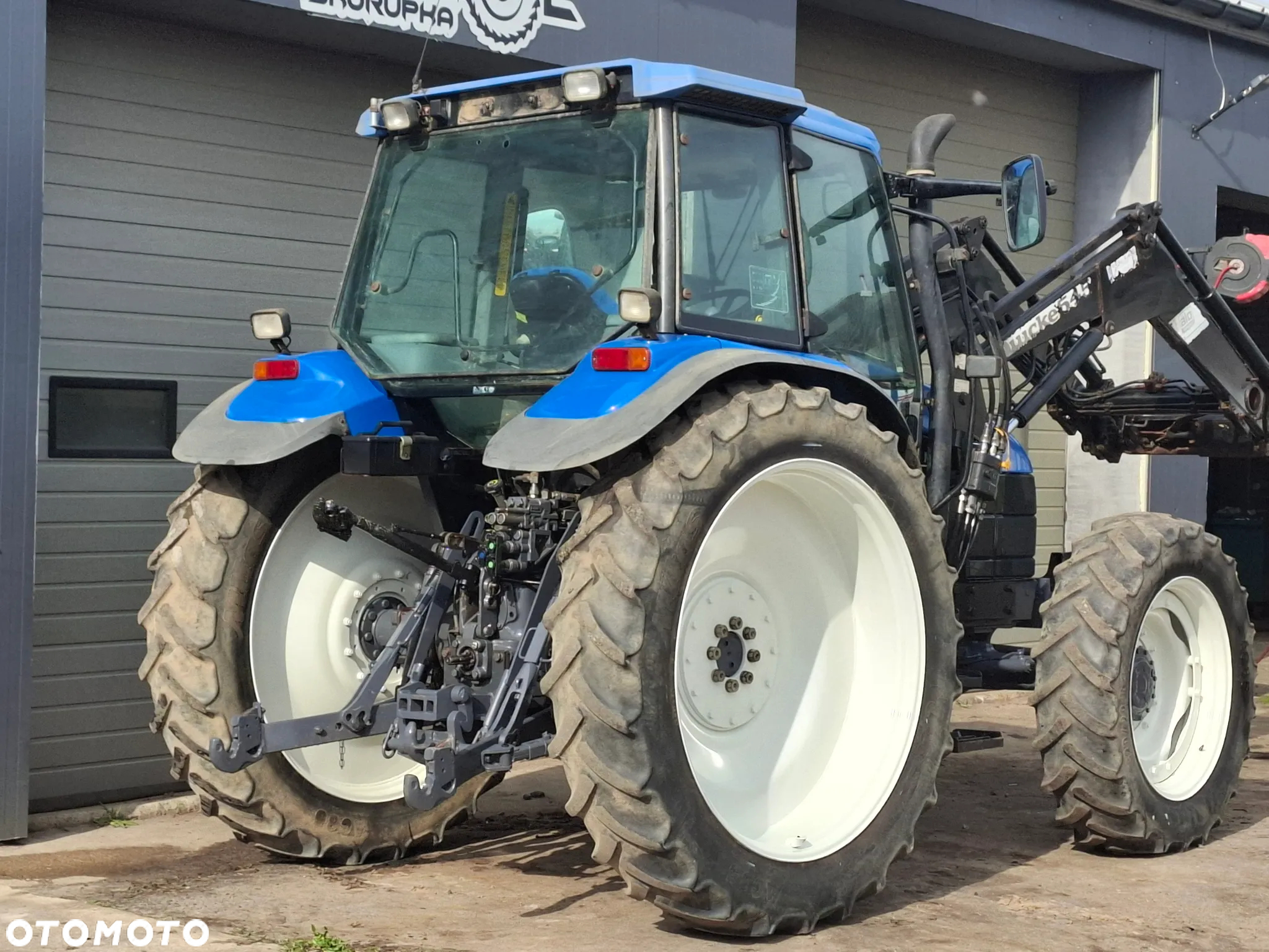 New Holland Ts 100 - 12