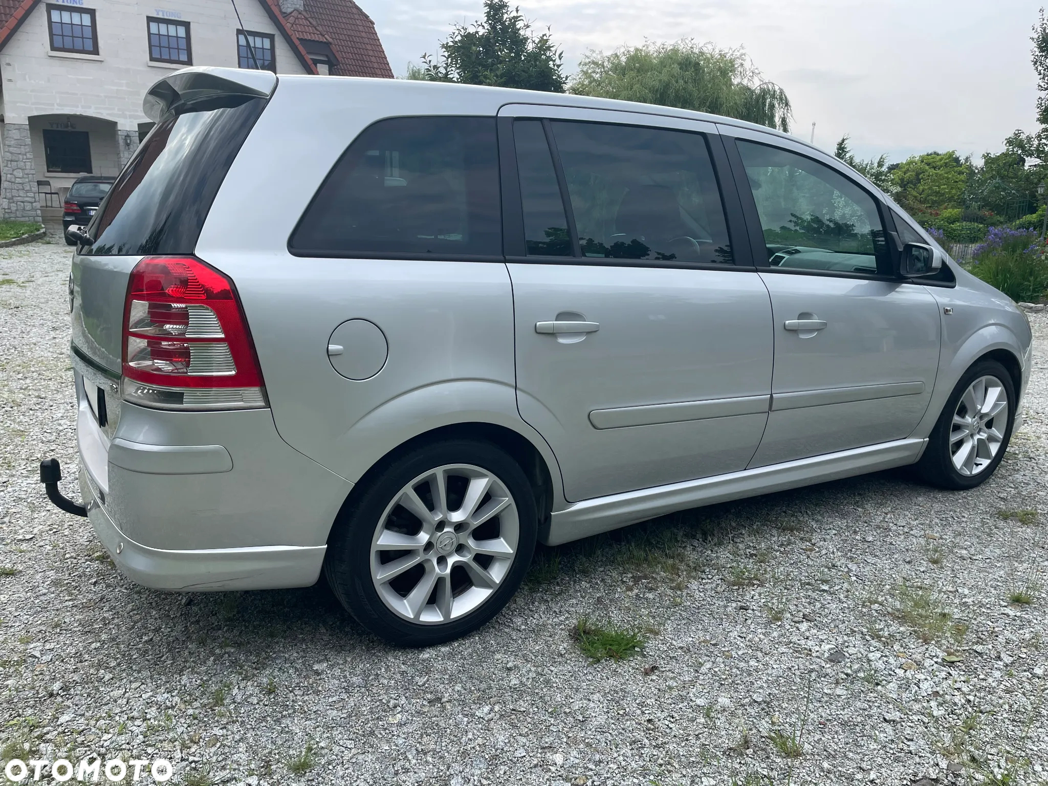 Opel Zafira - 15