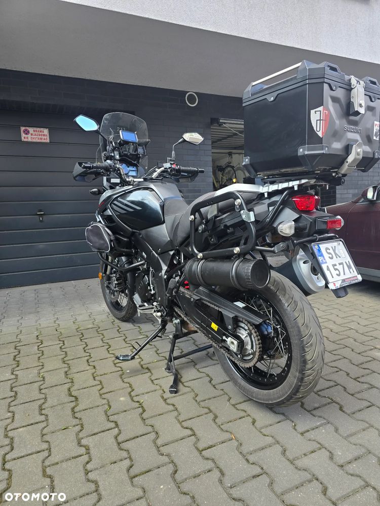 Suzuki V-STROM - 2