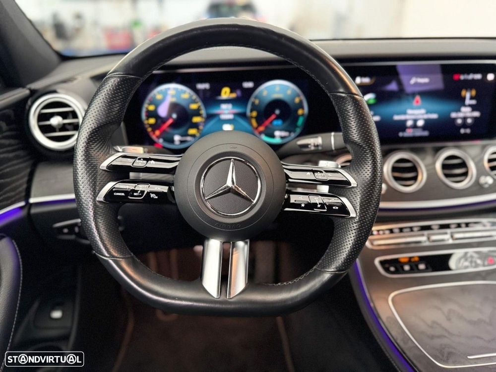 Mercedes-Benz E 300 de AMG Line 4Matic - 37