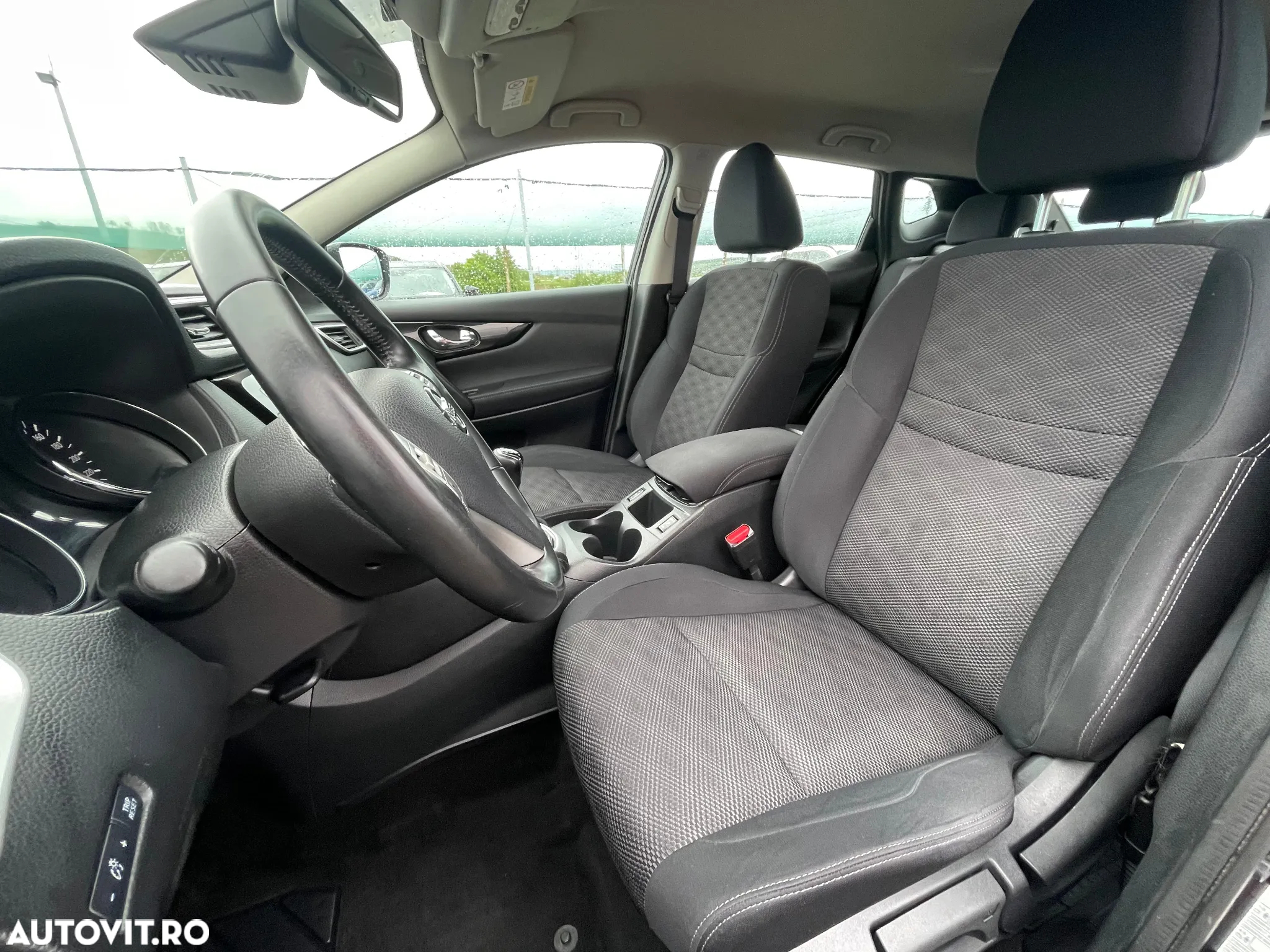 Nissan Qashqai 1.6 DCI 4 x 4 DPF acenta - 13