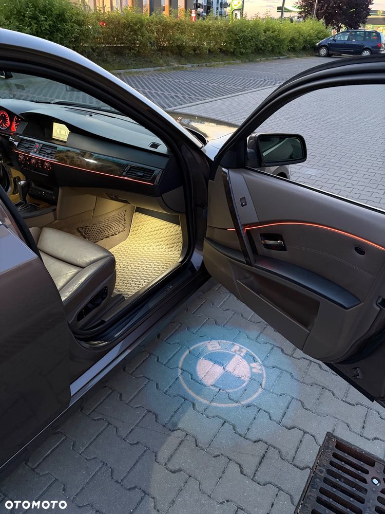 BMW Seria 5 - 25