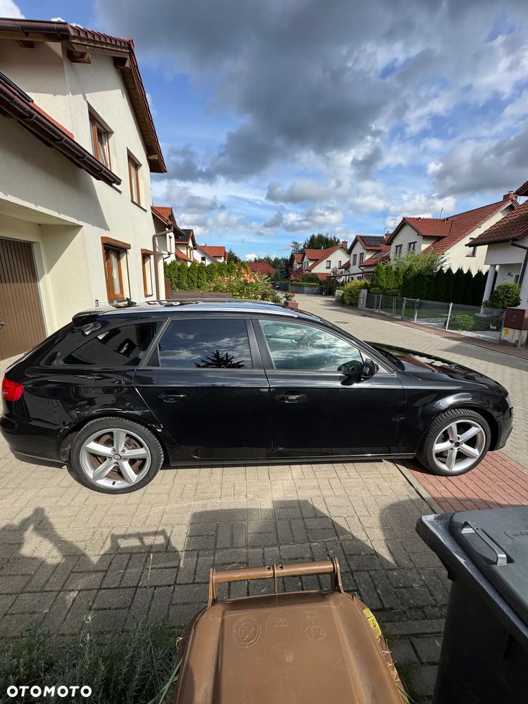 Audi A4 Avant 2.0 TDI DPF multitronic Ambiente - 8