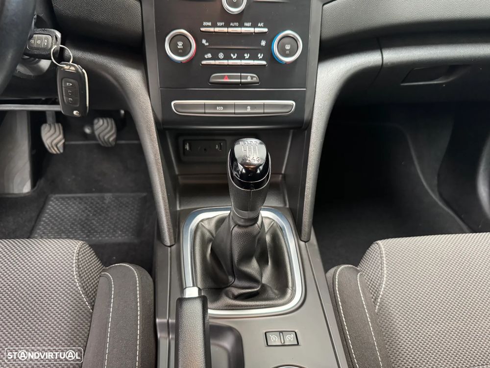 Renault Mégane 1.5 dCi Confort - 15