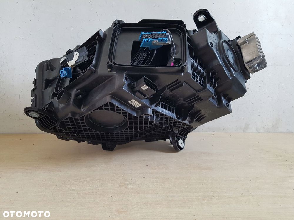 mercedes glc prawa lampa reflektor digital light led a2549066802 - 4