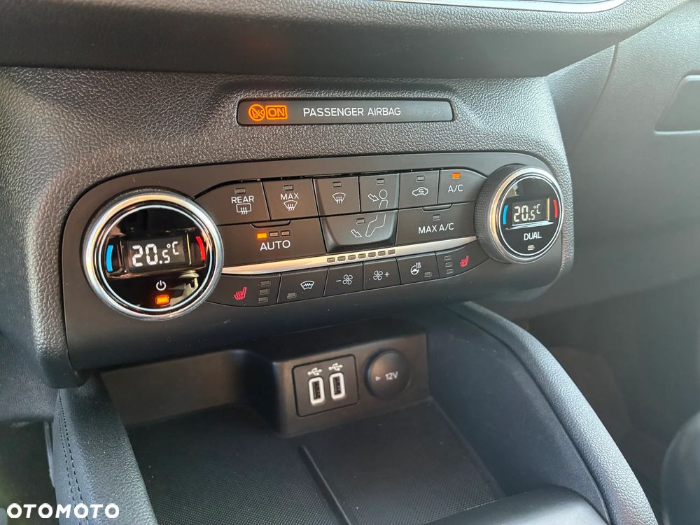 Ford Kuga 1.5 EcoBoost FWD Titanium - 7