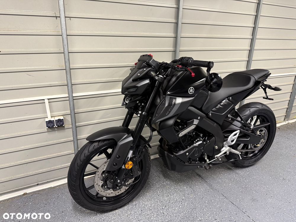 Yamaha MT - 11