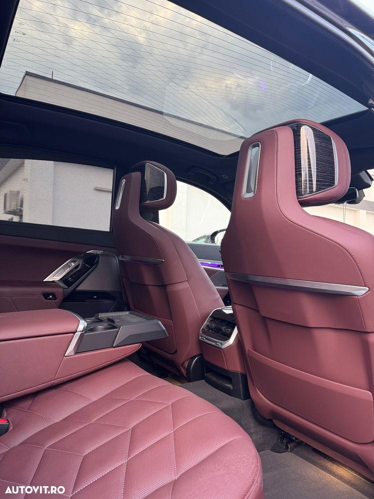 BMW Seria 7 - 11