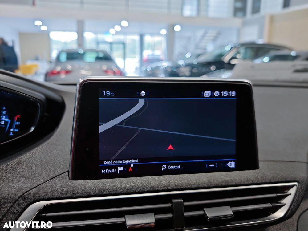 Peugeot 5008 PureTech 130 EAT8 Stop & Start Crossway - 11