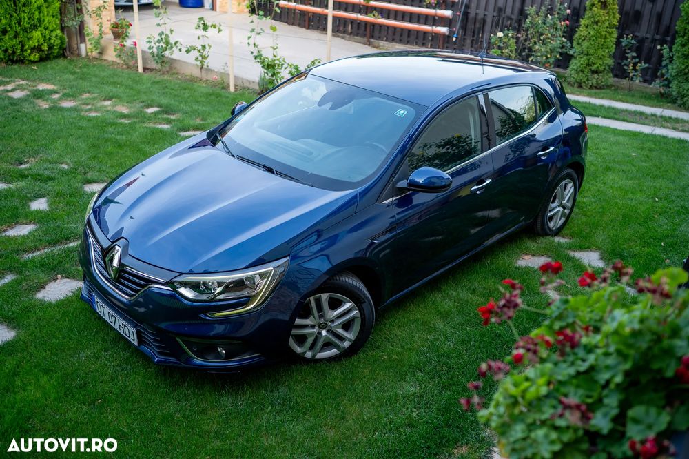 Renault Megane BLUE dCi 115 EDC BUSINESS EDITION - 7