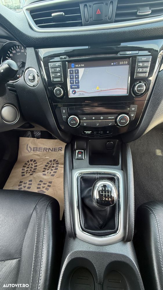 Nissan Qashqai 1.6 DIG-T TEKNA - 14