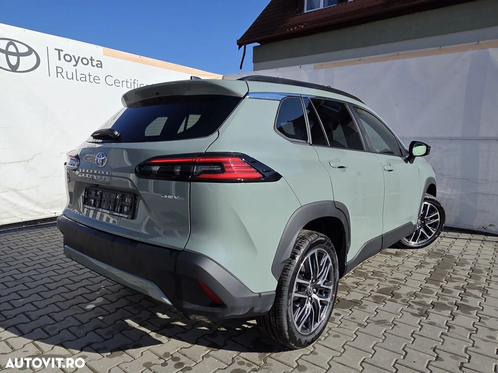 Toyota Corolla Cross - 10