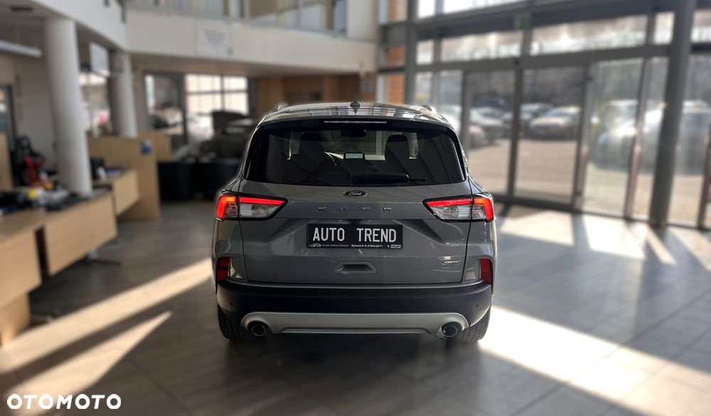 Ford Kuga 2.5 Duratec FHEV 4x4 TITANIUM - 6