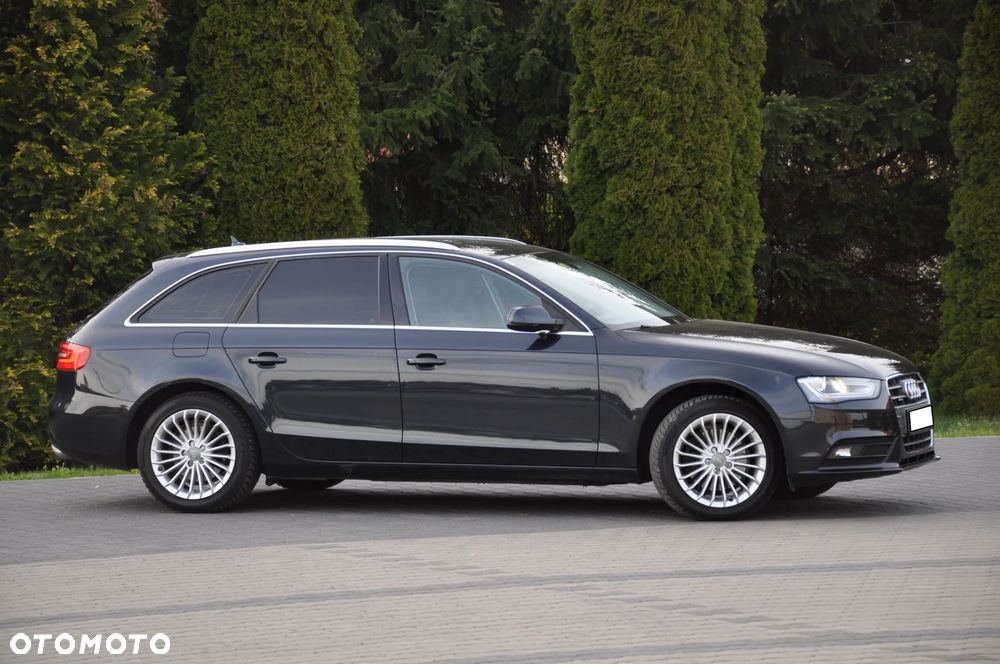 Audi A4 Avant 1.8 TFSI quattro Attraction - 11