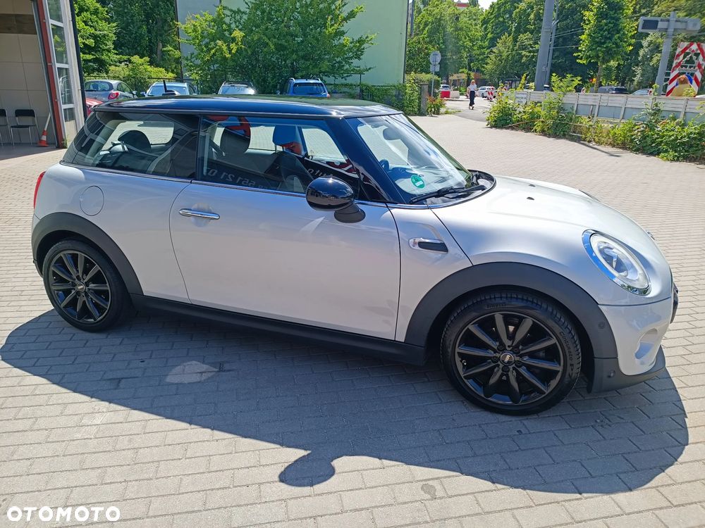 MINI Cooper Standard - 10