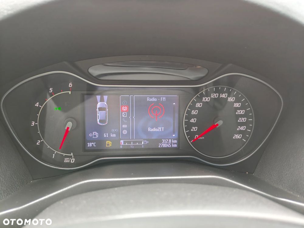 Ford Mondeo - 28