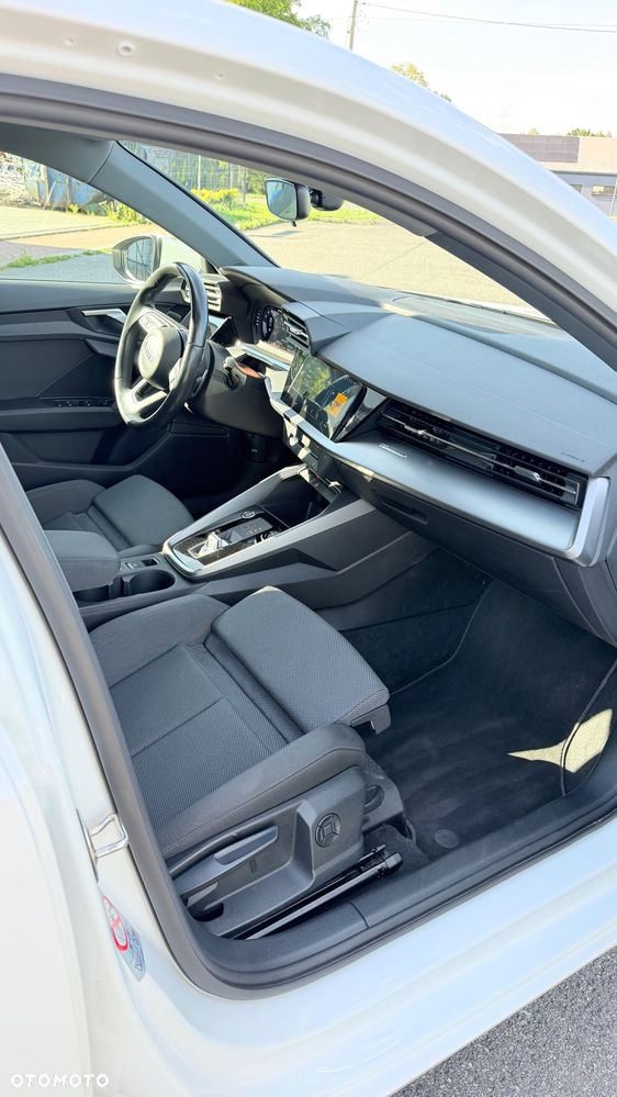 Audi A3 Limousine - 3