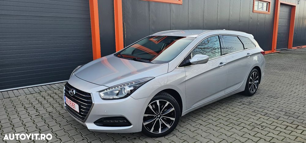Hyundai i40 Kombi 1.7 CRDi Premium - 1