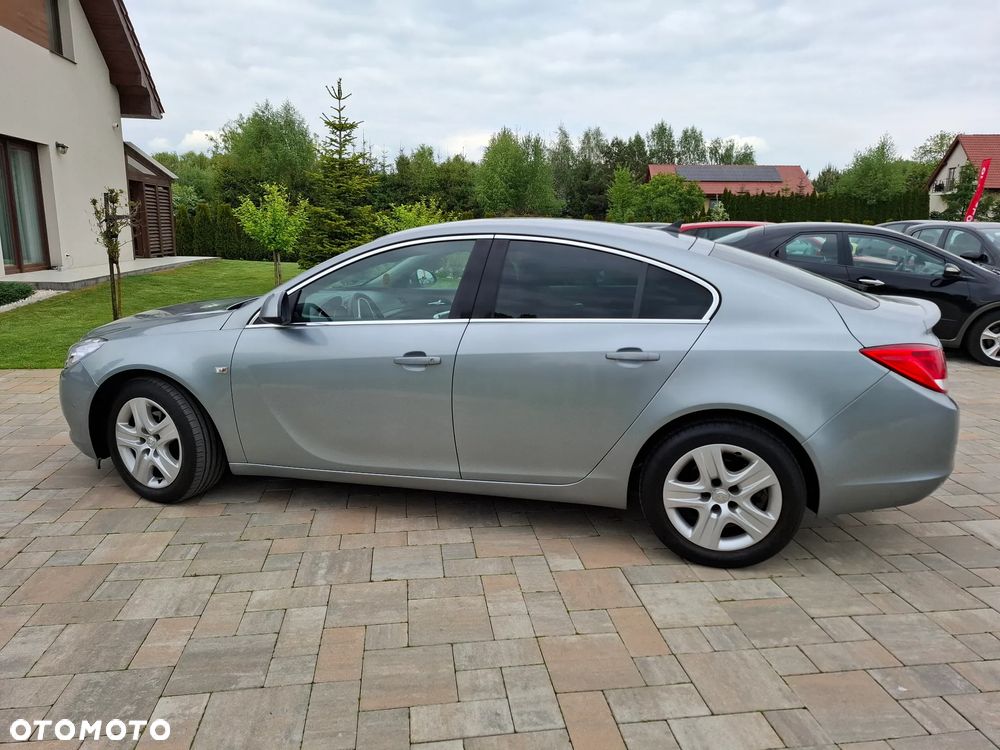 Opel Insignia 1.8 Design Edition - 12