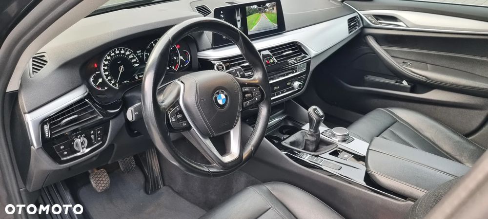 BMW Seria 5 - 21