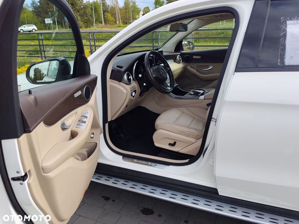 Mercedes-Benz GLC - 7
