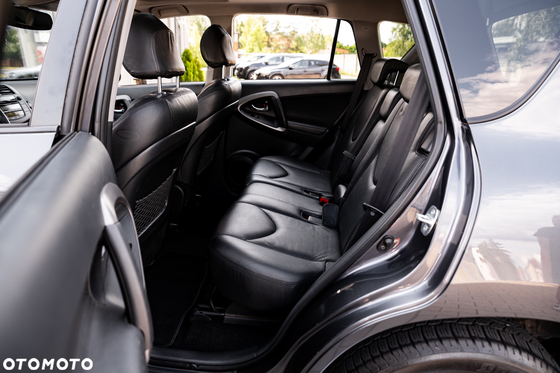 Toyota RAV4 2.0 4x4 - 6