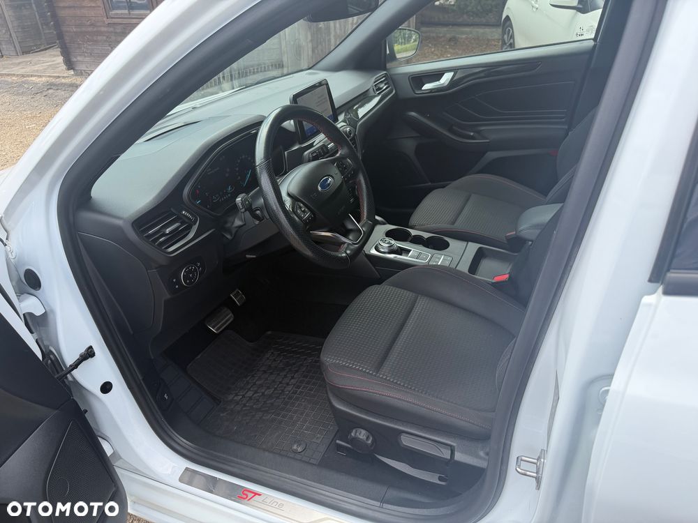 Ford Focus 1.5 EcoBlue ST-Line - 17