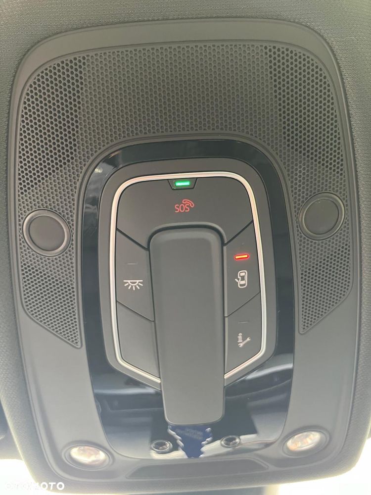 Audi A4 ver-avant-40-tdi-s-tronic-s-line - 19