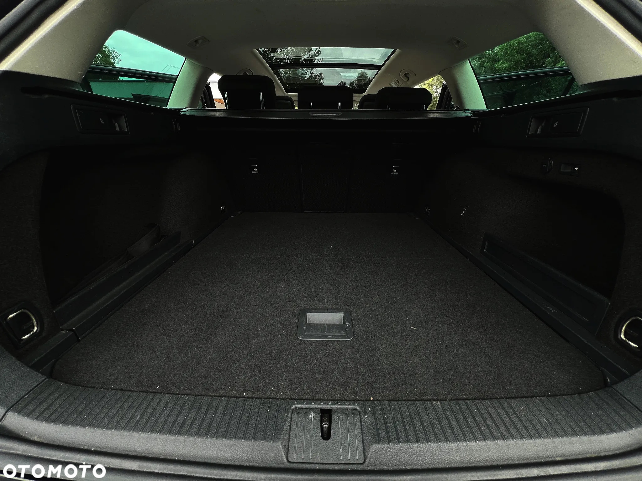 Volkswagen Passat Variant 2.0 TDI DSG (BlueMotion Technology) Comfortline - 34