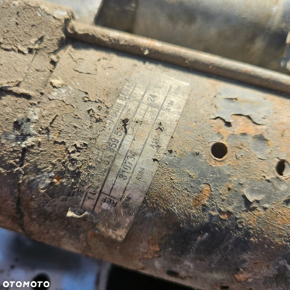 Rozrusznik  Renault Premium 270 / BOSH 0001231009 - 4