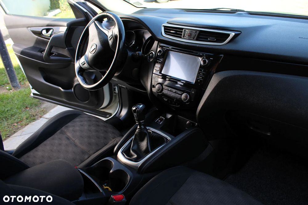 Nissan Qashqai 2015 photo 5