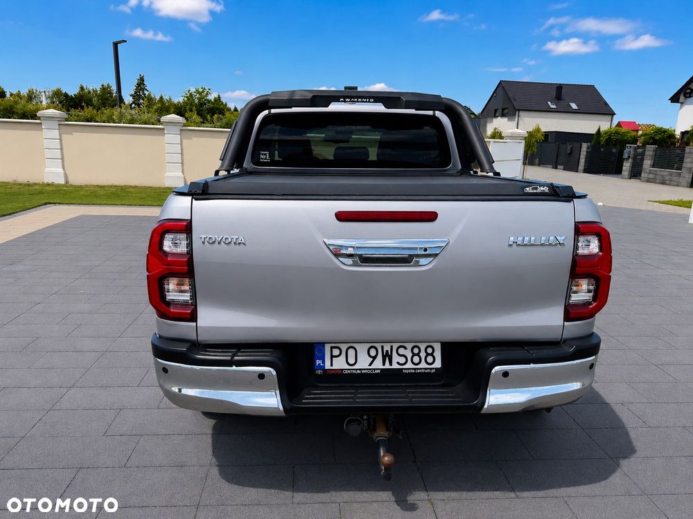 Toyota Hilux 2.8 D-4D Double Cab SR5+ 4x4 - 4