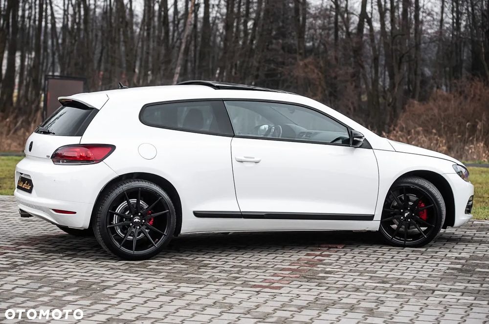 Volkswagen Scirocco 1.4 TSI R-Style DSG - 14