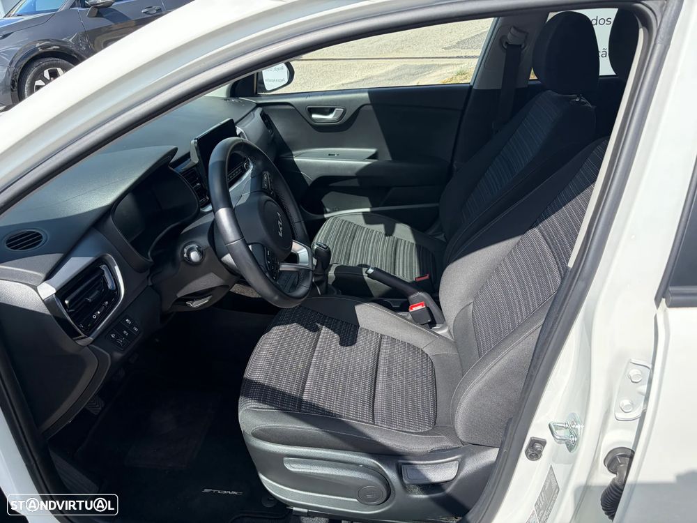 Kia Stonic - 9