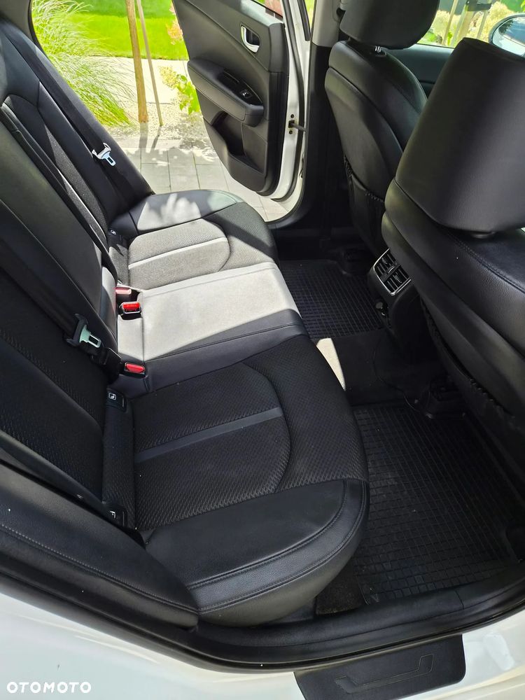 Kia Optima 1.7 CRDI L DCT - 7