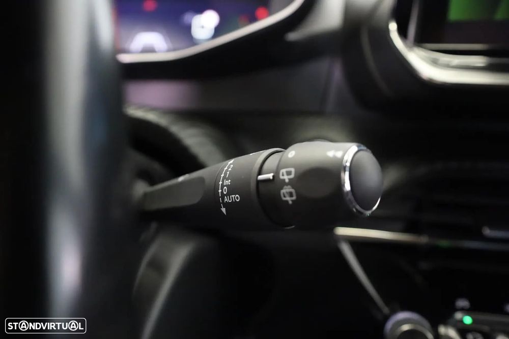Peugeot 208 1.2 PureTech GT - 44