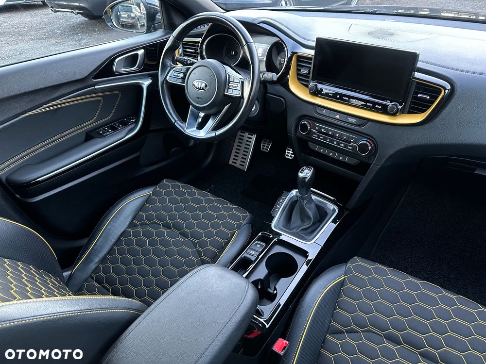 Kia XCeed 1.4 T-GDI OPF JBL SOUND EDITION - 23