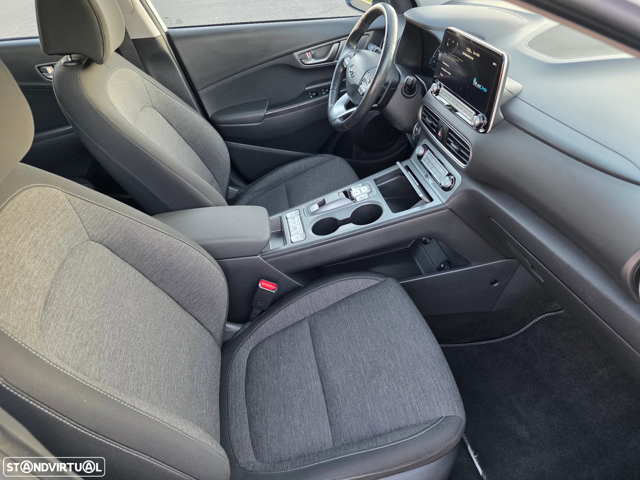 Hyundai Kauai EV 64 kWh Vanguard+TMS - 15
