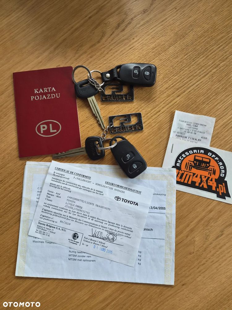 Toyota Land Cruiser - 26