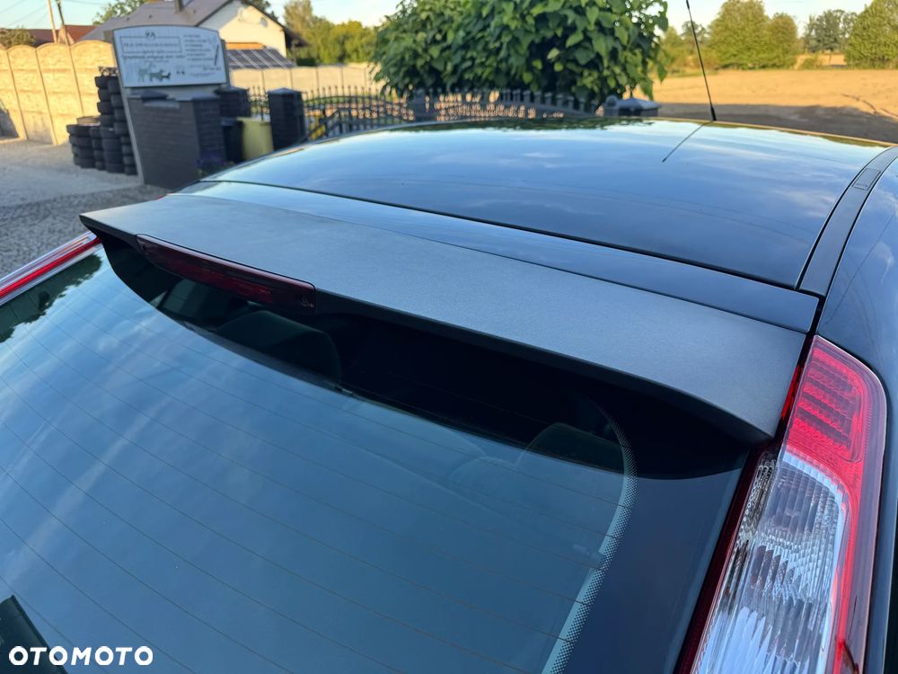 Ford Focus 1.6 Comfort - 11