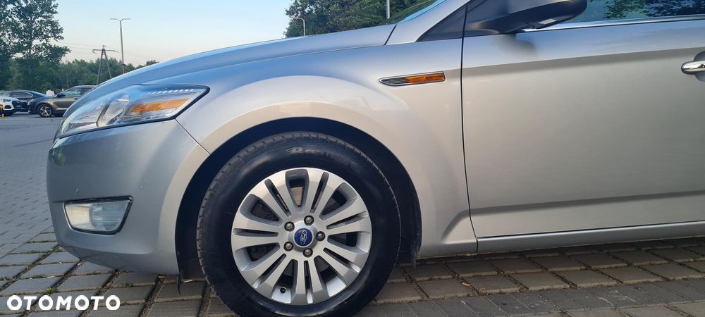 Ford Mondeo 1.8 TDCi Ghia - 14