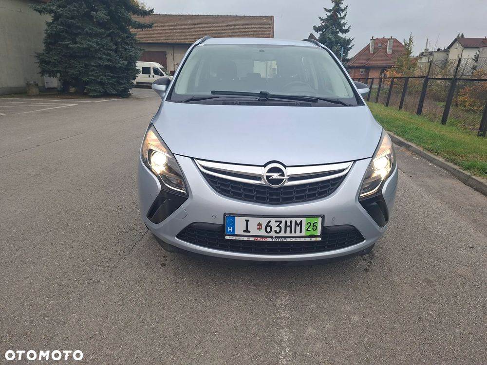 Opel Zafira 2014 photo 3