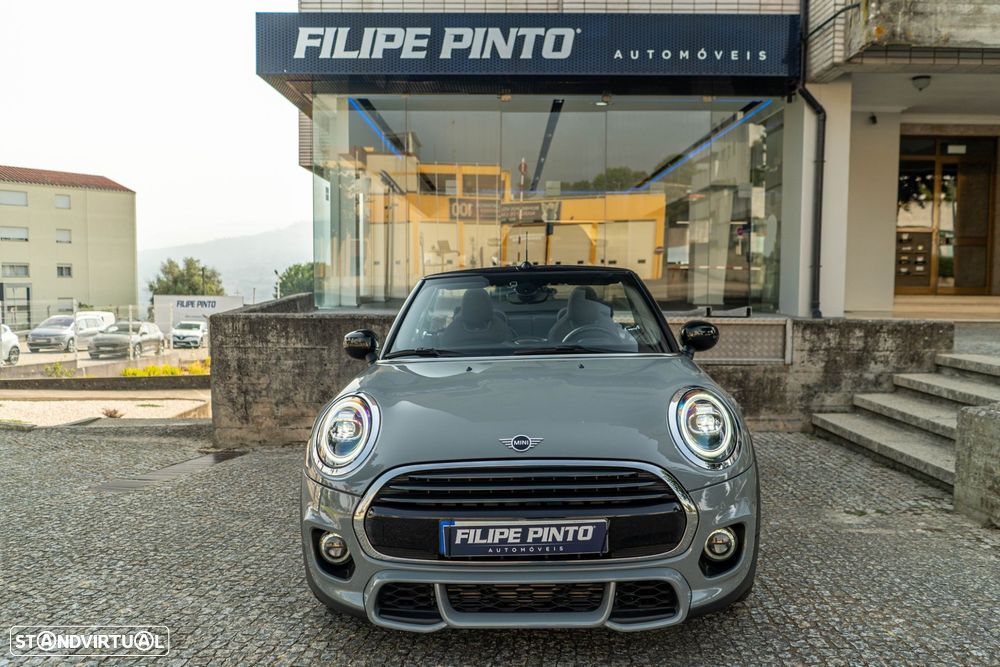 MINI Cabrio Cooper Premium Extra JCW Auto - 4
