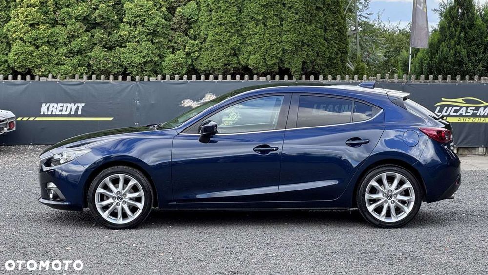 Mazda 3 - 8