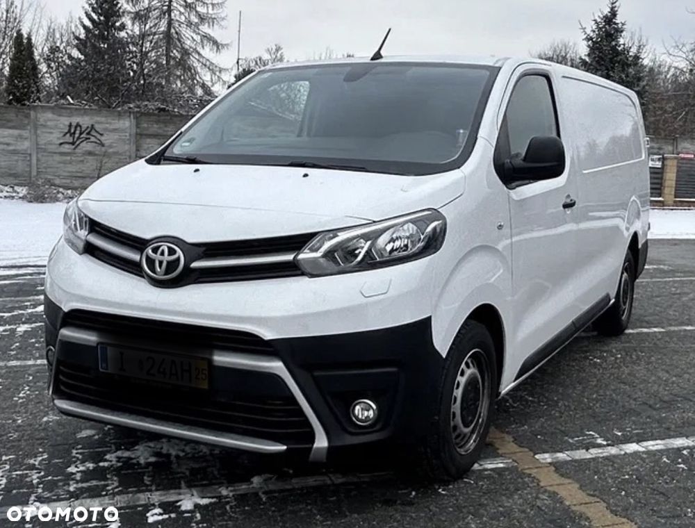 Toyota proace - 2