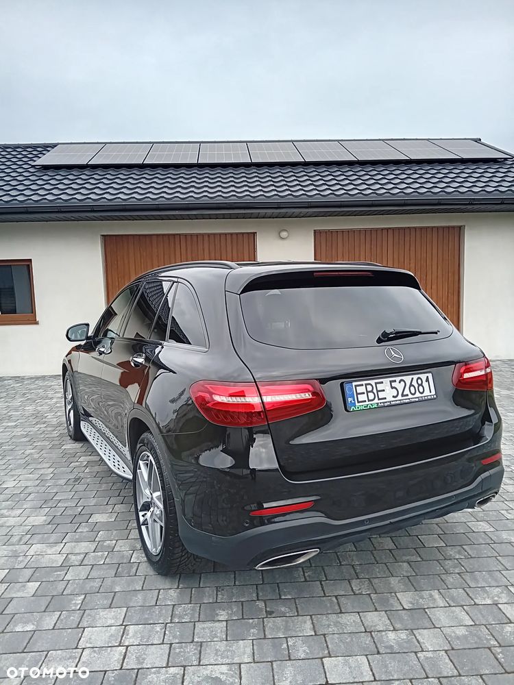 Mercedes-Benz GLC 250 4Matic 9G-TRONIC AMG Line - 20