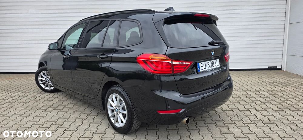 BMW Seria 2 218d Luxury Line - 19