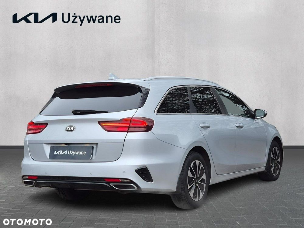 Kia Ceed - 6